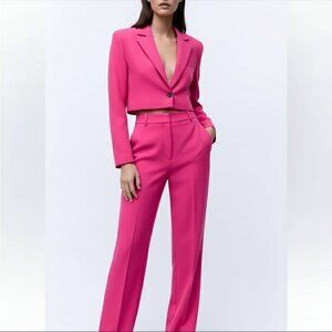 Barbiecore ZARA Women’s Cropped Pink Blazer Size Medium – One Button Jacket NWT